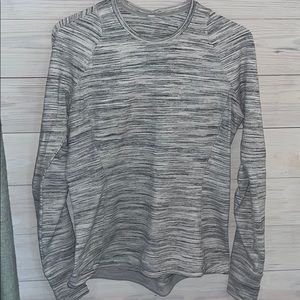 Lululemon long sleeve top